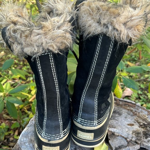 Sorel 'Joan of Arctic" faux fur waterproof snow boot, black suede, size 8 - Picture 3 of 6